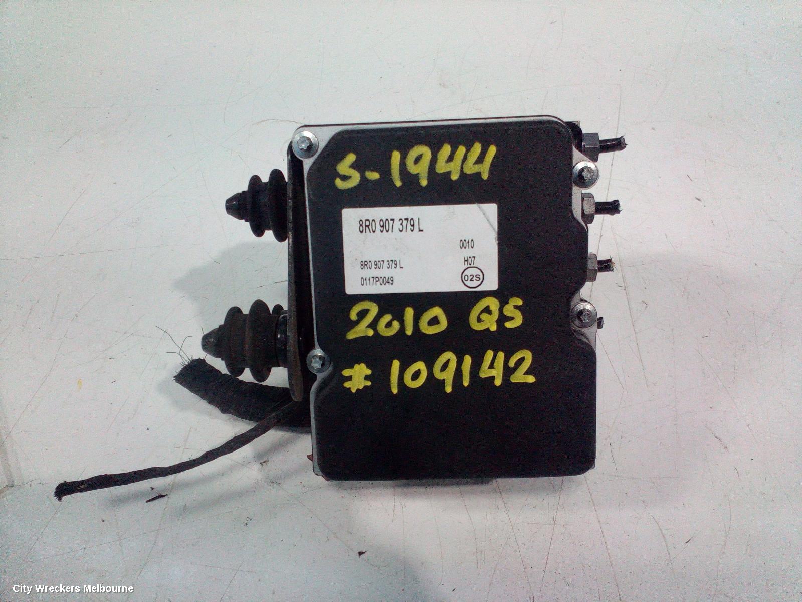 AUDI Q5 ABS PUMP/MODULATOR, 8R, P/N 8R0614517L, 03/2009 - 01/2017