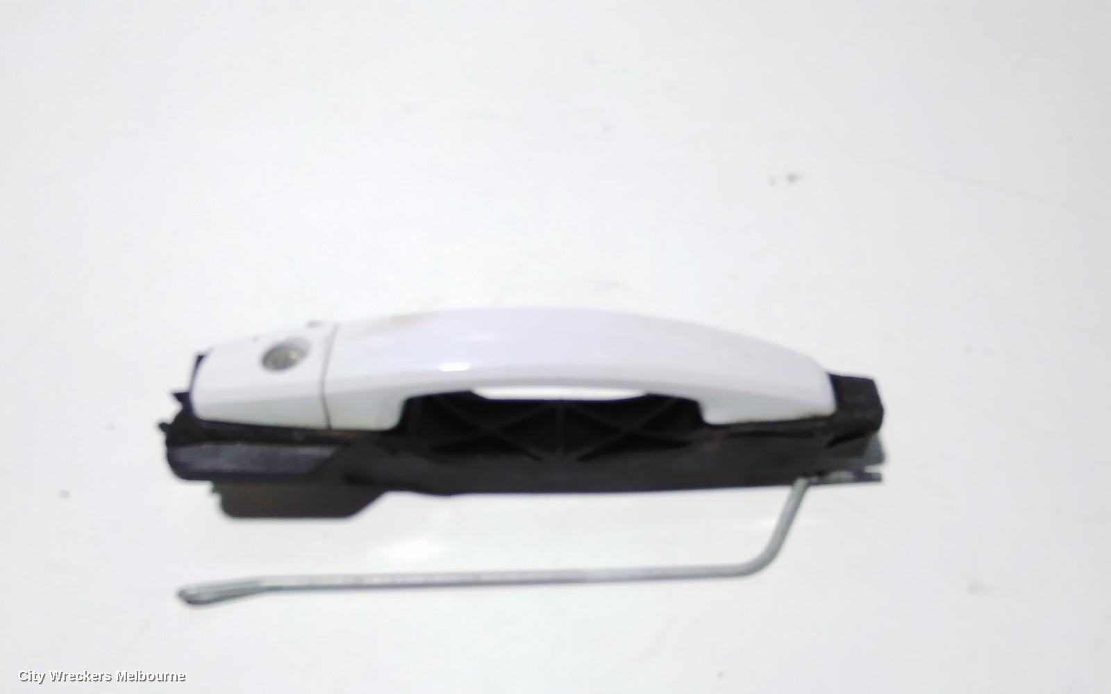 HOLDEN CAPTIVA DOOR HANDLE, OUTER, RH FRONT, CG, PRIMED, CAPTIVA 5 (4TH VIN = D), 04/2013 - 06/2018