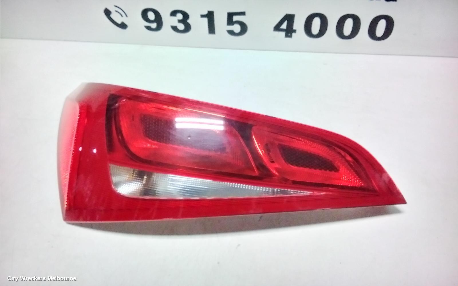 AUDI Q5 RIGHT TAILLIGHT, IN TAILGATE, 8R, STANDARD TYPE, 03/2009 - 01/2017