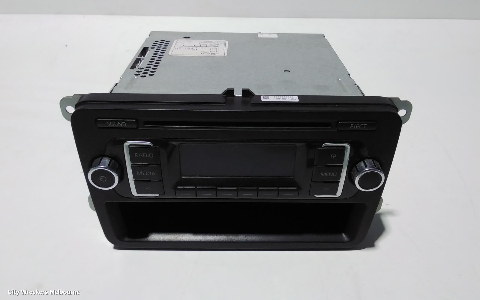 VOLKSWAGEN CADDY RADIO/CD/DVD/SAT/TV, CD PLAYER (RCD210), 2K, 08/2010 - 06/2015