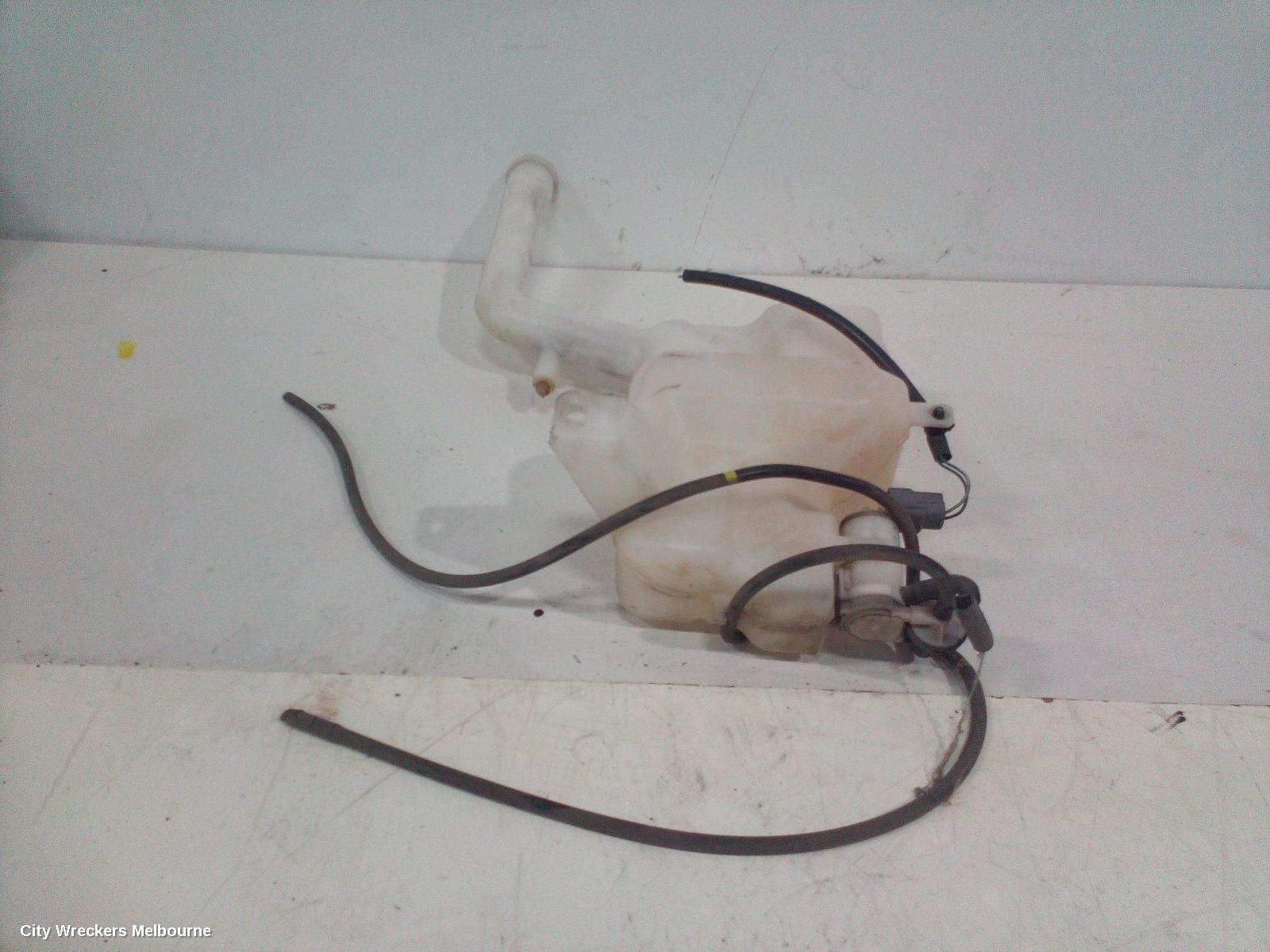 MAZDA 2 WASHER BOTTLE, DE SERIES, NON SKYACTIVE TYPE, 09/2007 - 09/2014