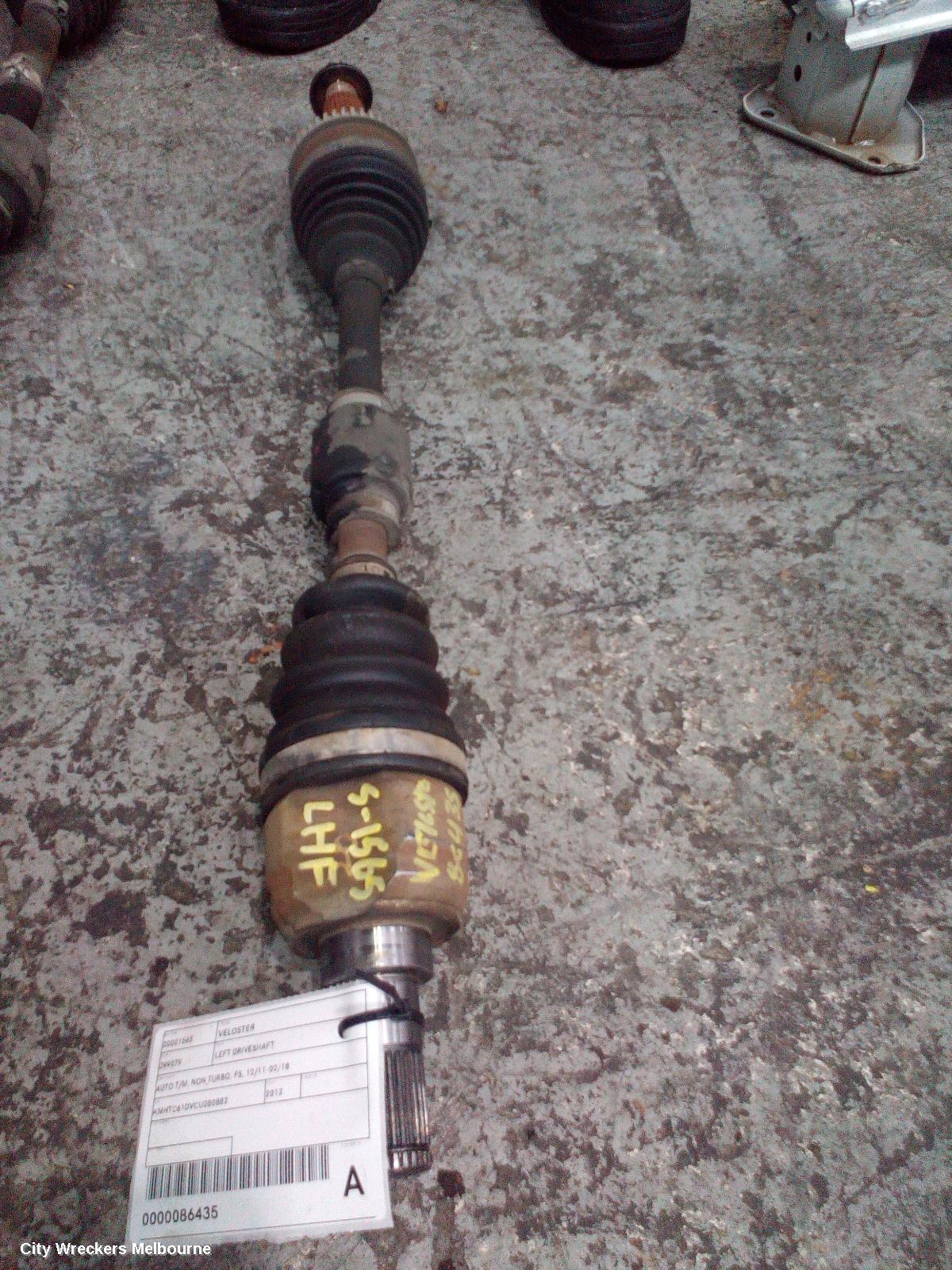 HYUNDAI VELOSTER LEFT DRIVESHAFT, AUTO T/M, NON TURBO, FS, 12/2011 - 02/2018