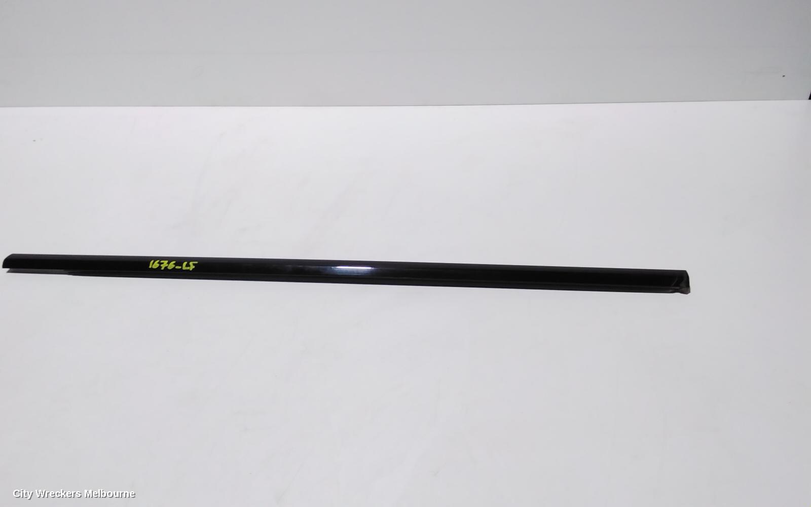 LAND ROVER RANGEROVER EVOQUE DOOR MOULD, LHF UPPER CHROM MOULD: 86456, L538, 11/2011 - 01/2019