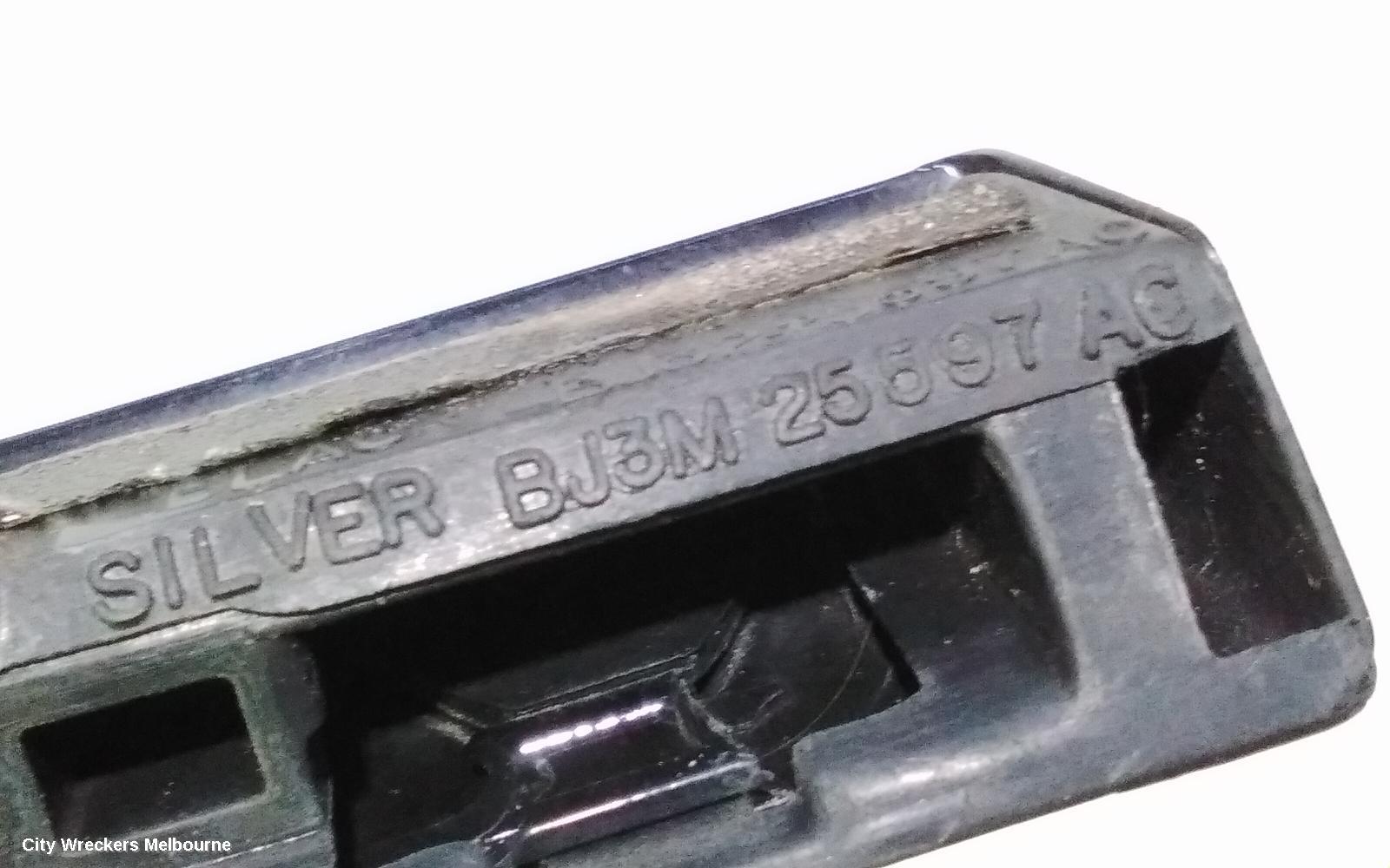 LAND ROVER RANGEROVER EVOQUE DOOR MOULD, LHR UPPER CHROM MOULD: 86458, L538, 11/2011 - 01/2019