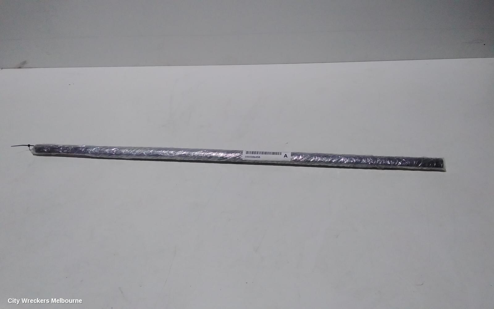 LAND ROVER RANGEROVER EVOQUE DOOR MOULD, LHR UPPER CHROM MOULD: 86458, L538, 11/2011 - 01/2019