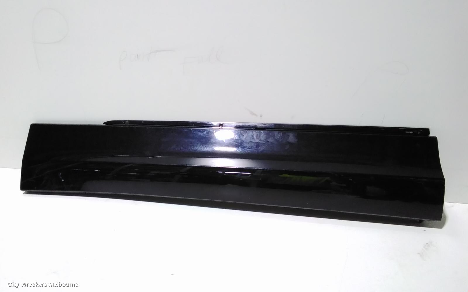 VOLKSWAGEN TIGUAN DOOR MOULD, LEFT FRONT LOWER DOOR MOULD : 86482, 5NA, 06/2016 - 02/2024