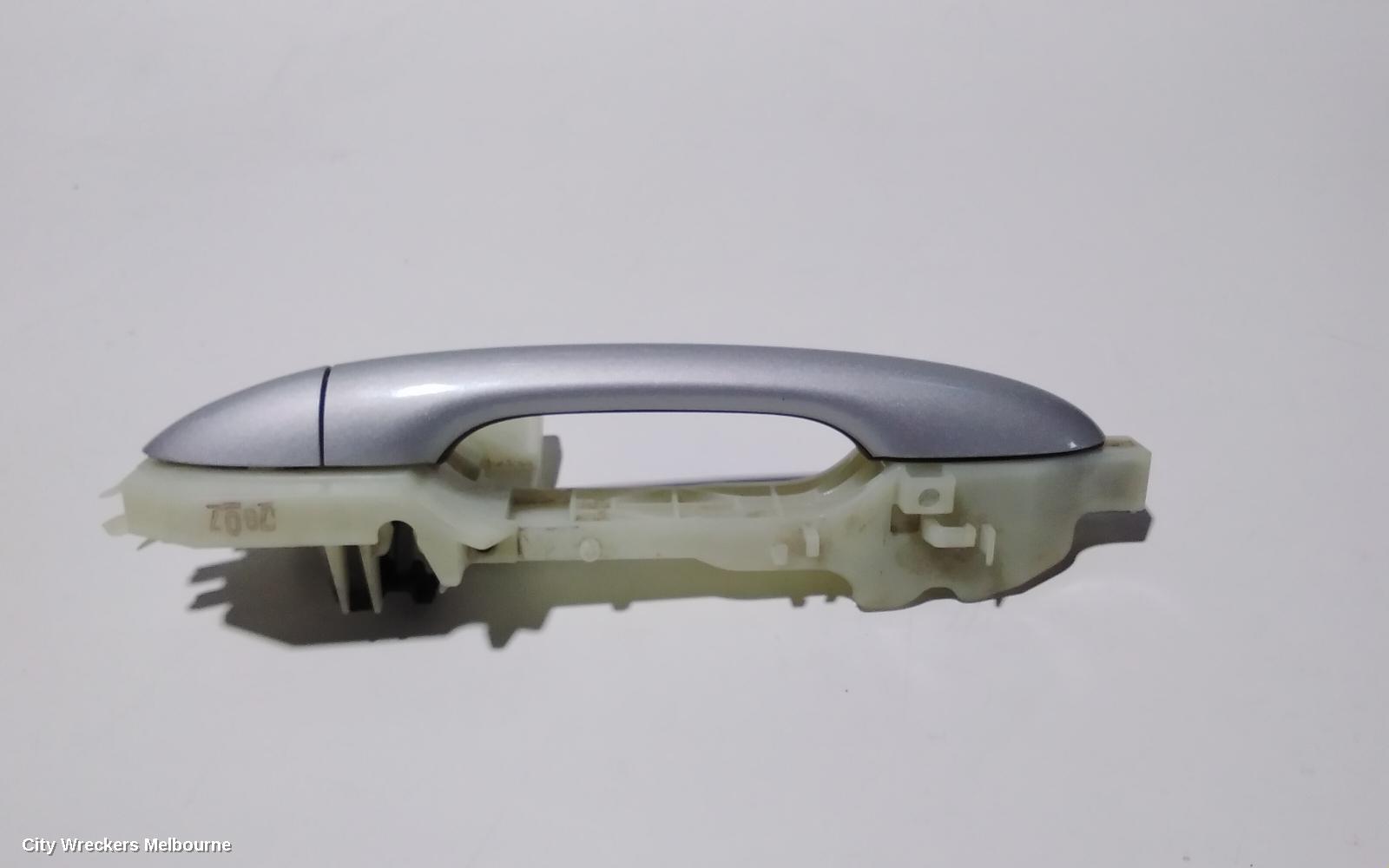KIA CARNIVAL/GRAND CARNIVAL DOOR HANDLE, OUTER, LH FRONT, YP, 02/2015 - 10/2020