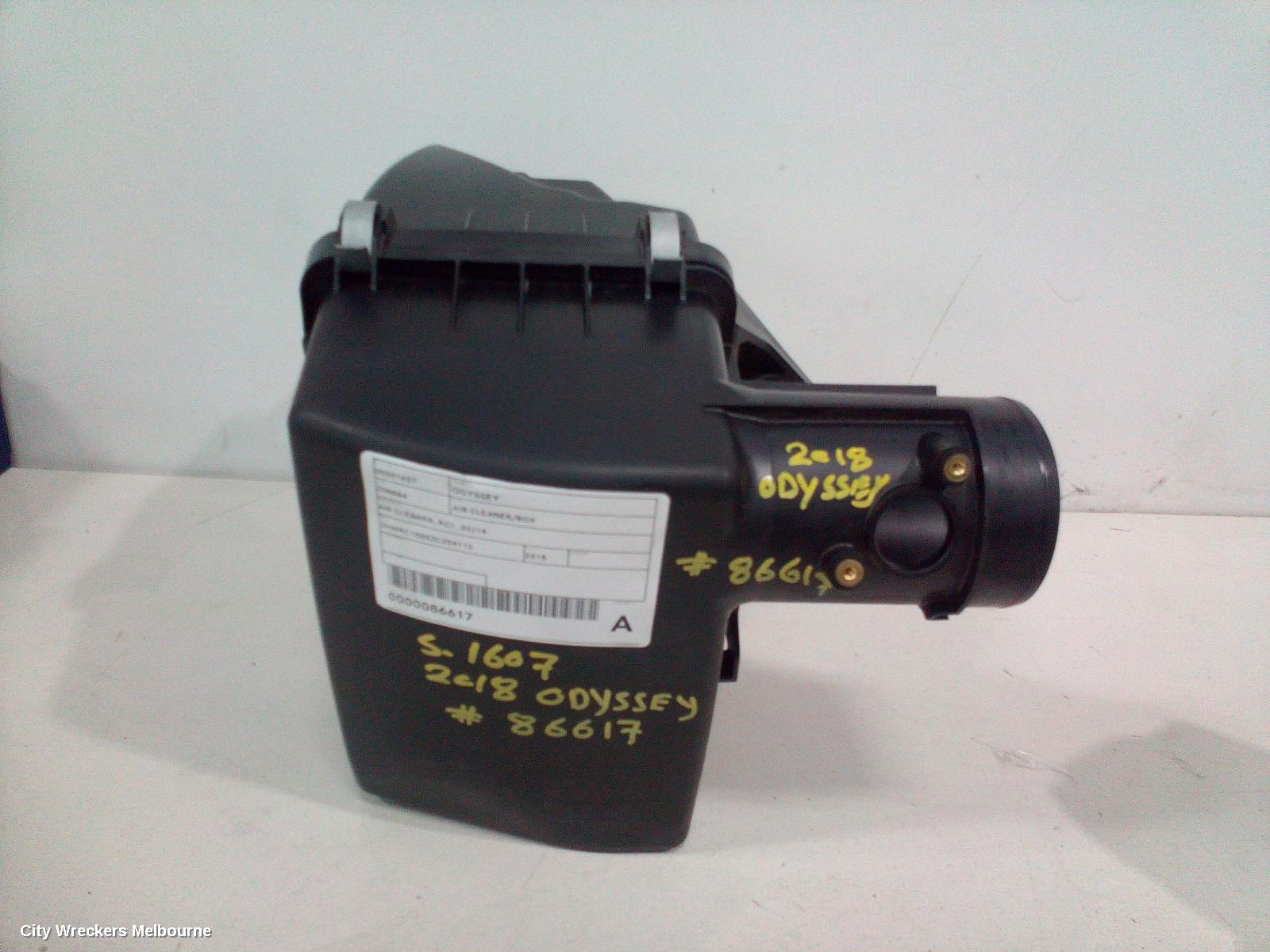 HONDA ODYSSEY AIR CLEANER/BOX, AIR CLEANER, RC1, 02/2014 ONWARDS