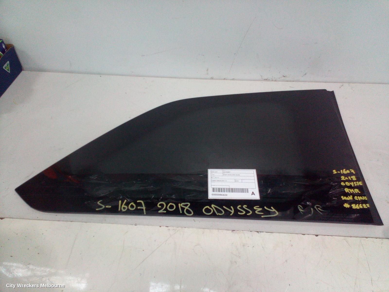 HONDA ODYSSEY RIGHT REAR SIDE GLASS, RC1, 02/2014 - 03/2022
