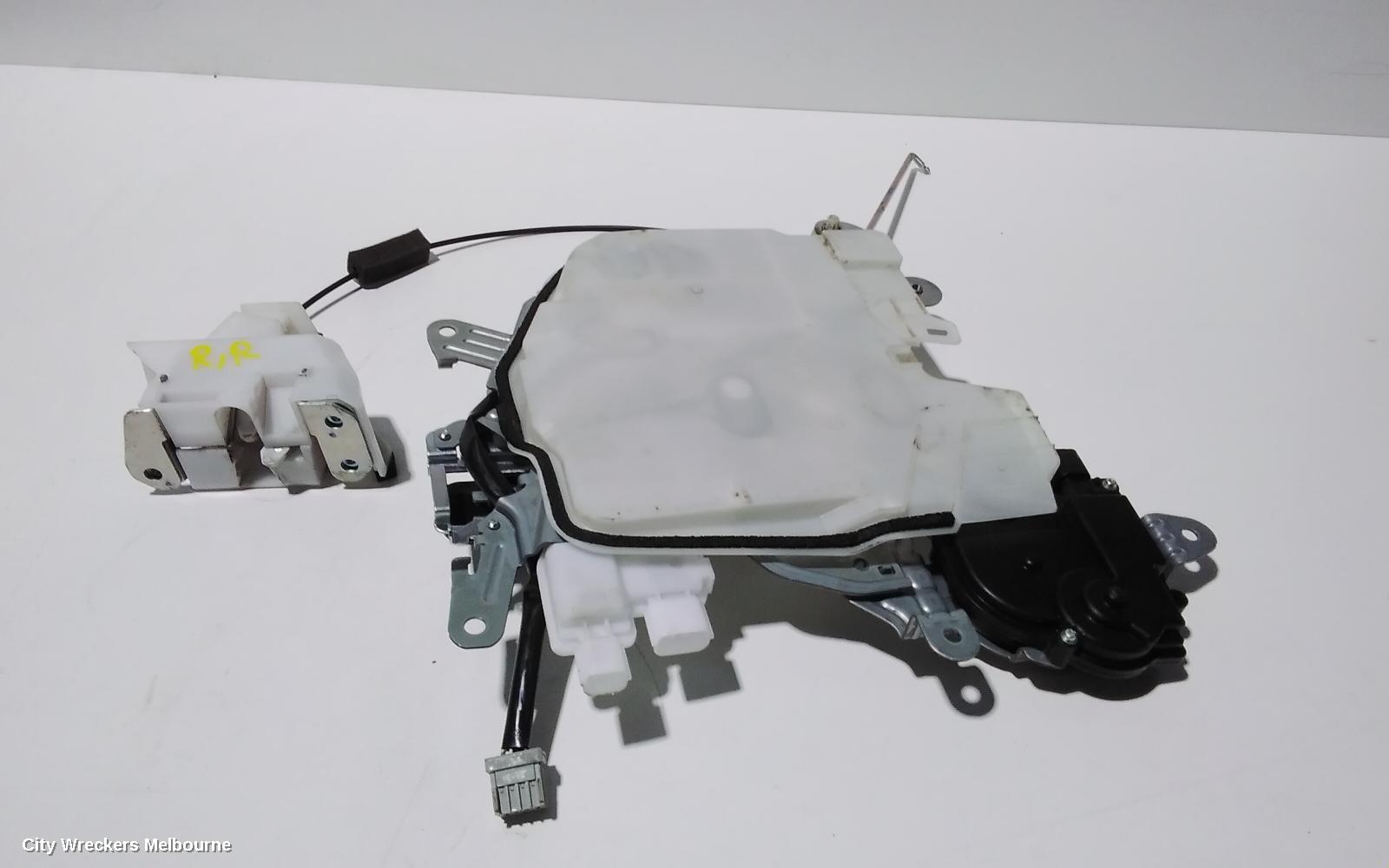 HONDA ODYSSEY DOOR/BOOT/GATE LOCK, RIGHT REAR DOOR LOCK, RC1, 02/2014 ONWARDS