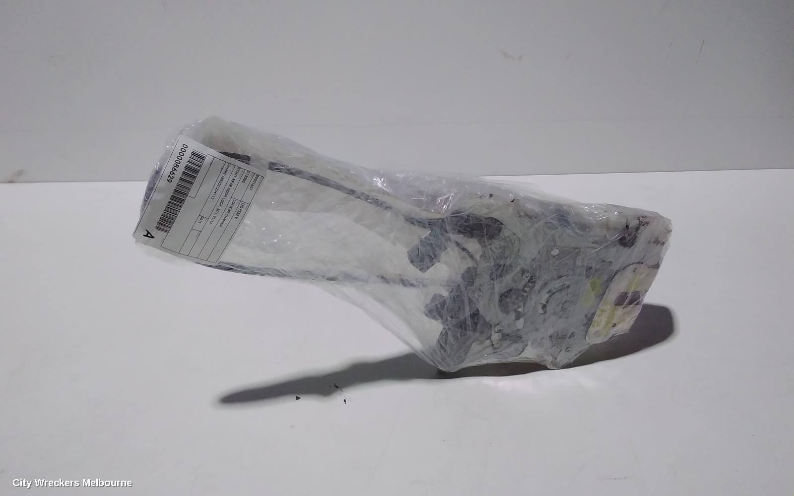 HONDA ODYSSEY DOOR/BOOT/GATE LOCK, RIGHT REAR DOOR LOCK, RC1, 02/2014 ONWARDS