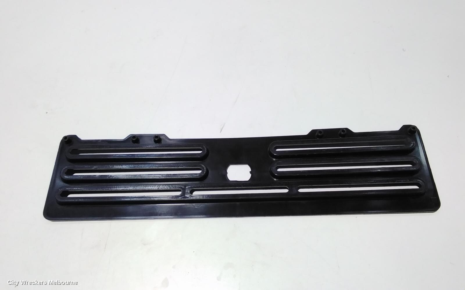 VOLKSWAGEN TIGUAN, 5NA, 06/2016 - 02/2024, NUMBER PLATE HOLDER: 86658