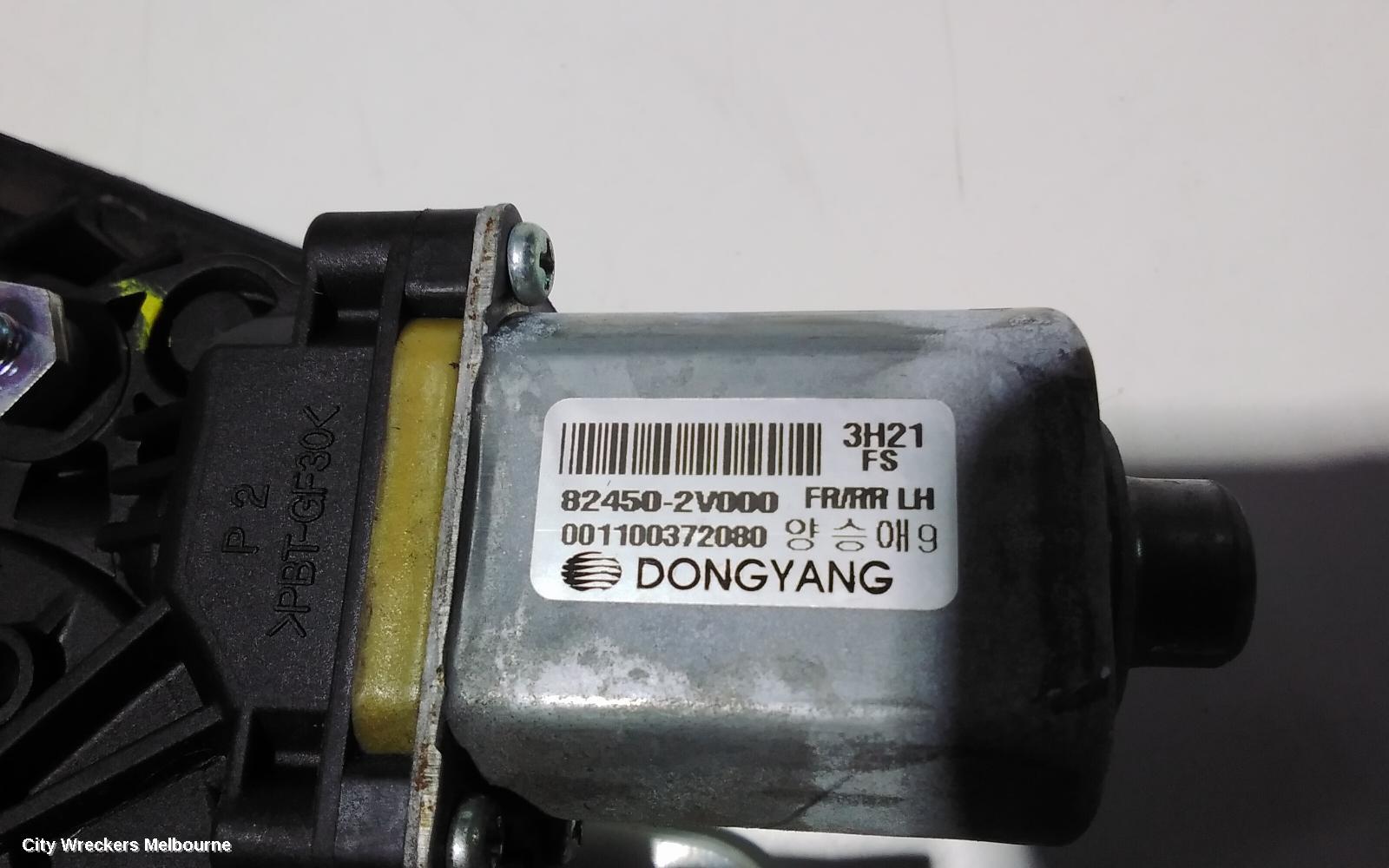 HYUNDAI VELOSTER LEFT FRONT WINDOW REG/MOTOR, FS, 12/2011 - 02/2018