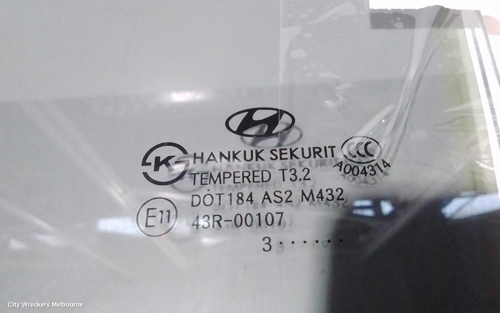 HYUNDAI VELOSTER LEFT REAR DOOR WINDOW, FS, 12/2011 - 02/2018