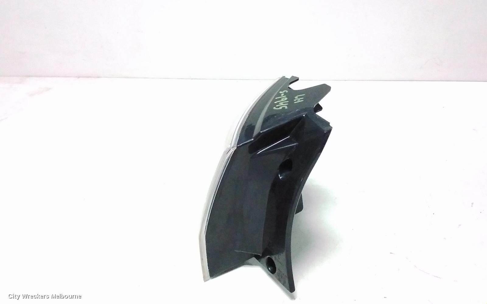 MITSUBISHI OUTLANDER LEFT TAILLIGHT, ZG-ZH, IN BODY, 11/2006 - 10/2012