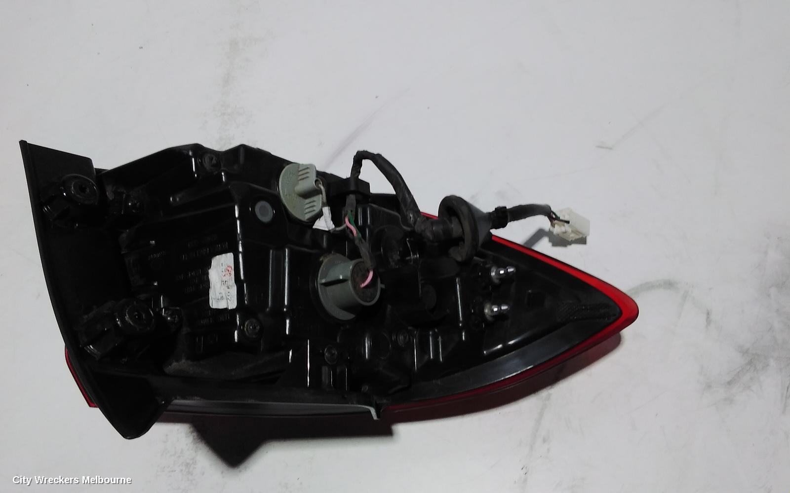 HYUNDAI I30 RIGHT TAILLIGHT, IN BODY, PD, HATCH (S.KOREA VIN KMHH), STANDARD, NON LED TYPE, 03/2017 ONWARDS