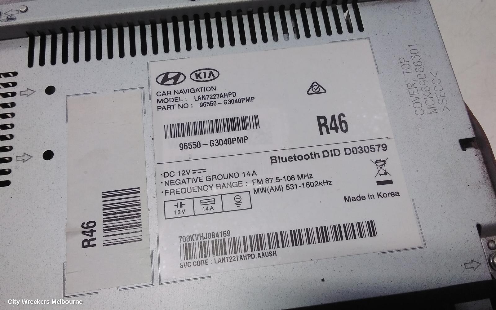 HYUNDAI I30 RADIO/CD/DVD/SAT/TV, HEAD UNIT & DISPLAY, 8 IN, SAT NAV/STANDARD AUDIO TYPE, (S. KOREA VIN KMHH), PD, HATCH, 03/2017 - 07/2020