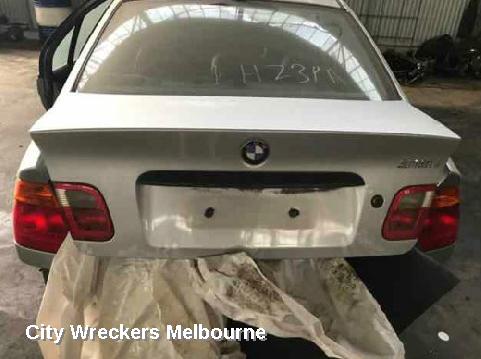 BMW 3 SERIES RIGHT TAILLIGHT, E46, SEDAN, AMBER FLASHER TYPE, 09/1998 - 09/2001