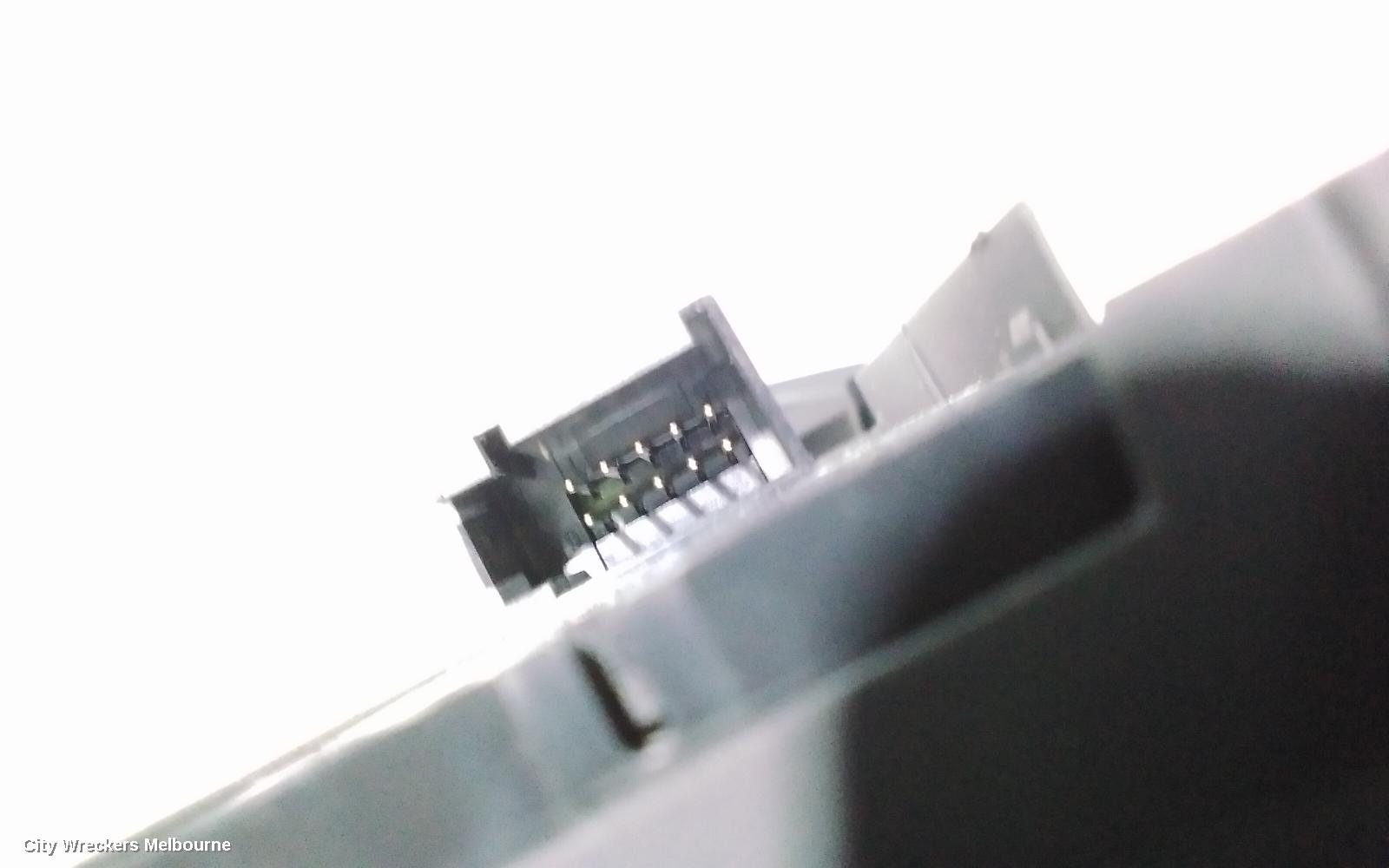 AUDI A3 PWR DR WIND SWITCH, RH FRONT (MASTER SWITCH), HATCH/SEDAN, NON CHROME TIPS TYPE, 8V, 05/2016 - 10/2020