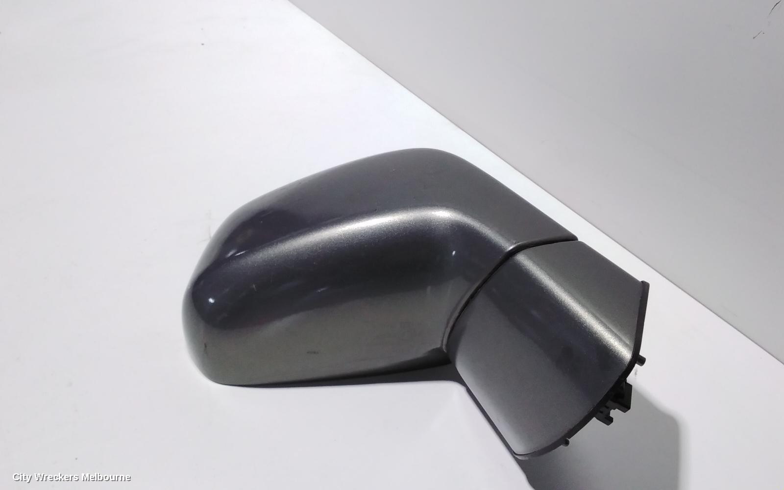 HOLDEN CAPTIVA RIGHT DOOR MIRROR, CG, MAXX/CAPTIVA 5 (4TH VIN = D), 09/2006 - 02/2011