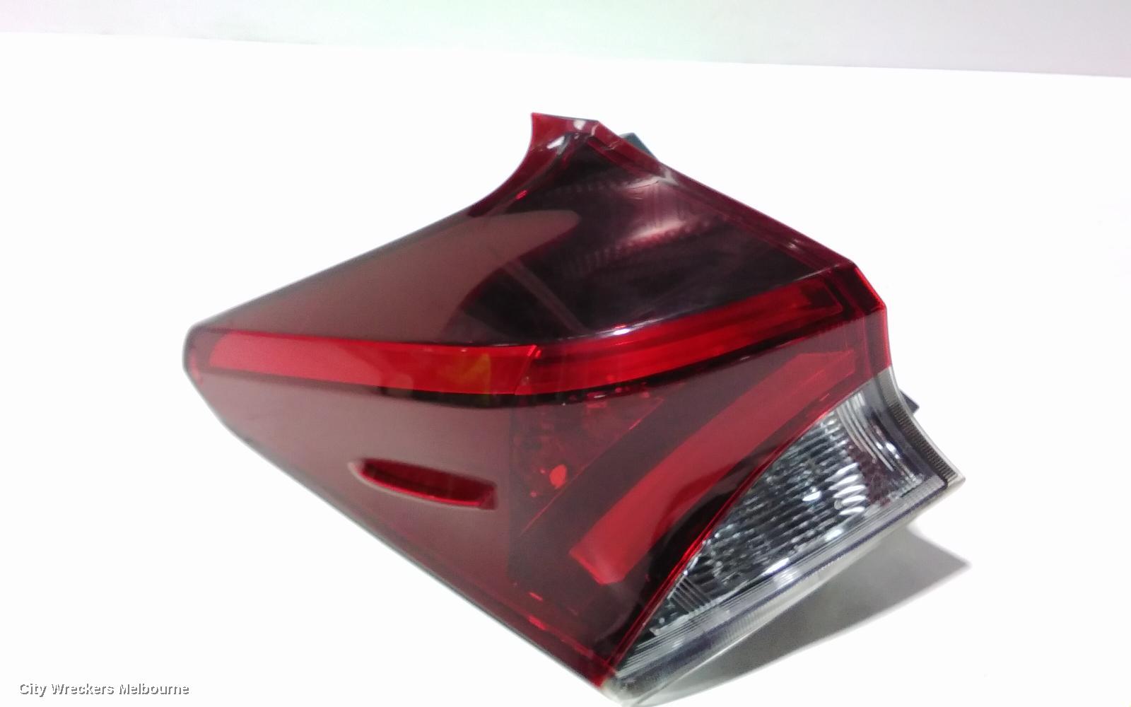 TOYOTA COROLLA LEFT TAILLIGHT, ZRE182R/ZWE186R, HATCH, 03/2015 - 06/2018