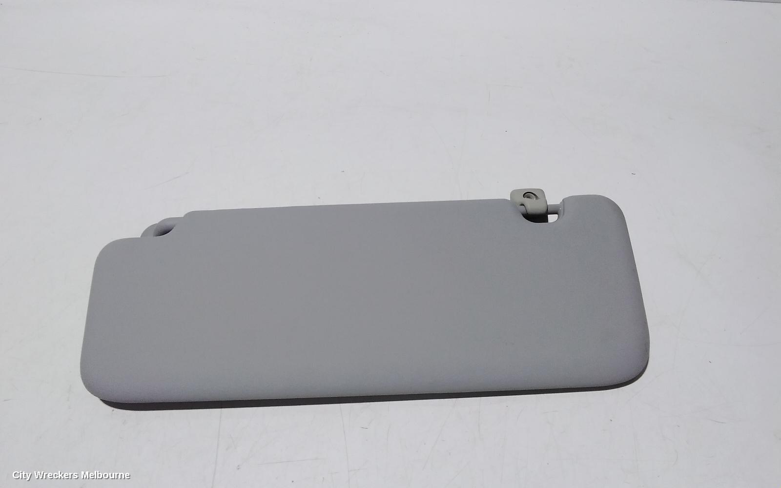 HYUNDAI I30 SUNVISOR, CN7, SEDAN, 10/2020 ONWARDS