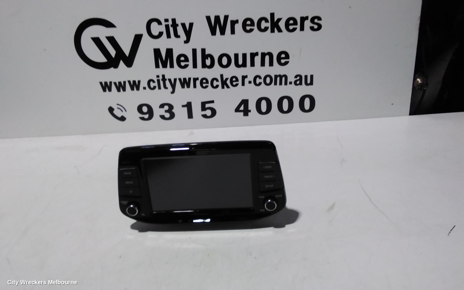 HYUNDAI I30 RADIO/CD/DVD/SAT/TV, HEAD UNIT & DISPLAY, 10.25 IN, SAT NAV/PREMIUM AUDIO TYPE, (S. KOREA VIN KMHH), PD, HATCH, 08/2020 ONWARDS