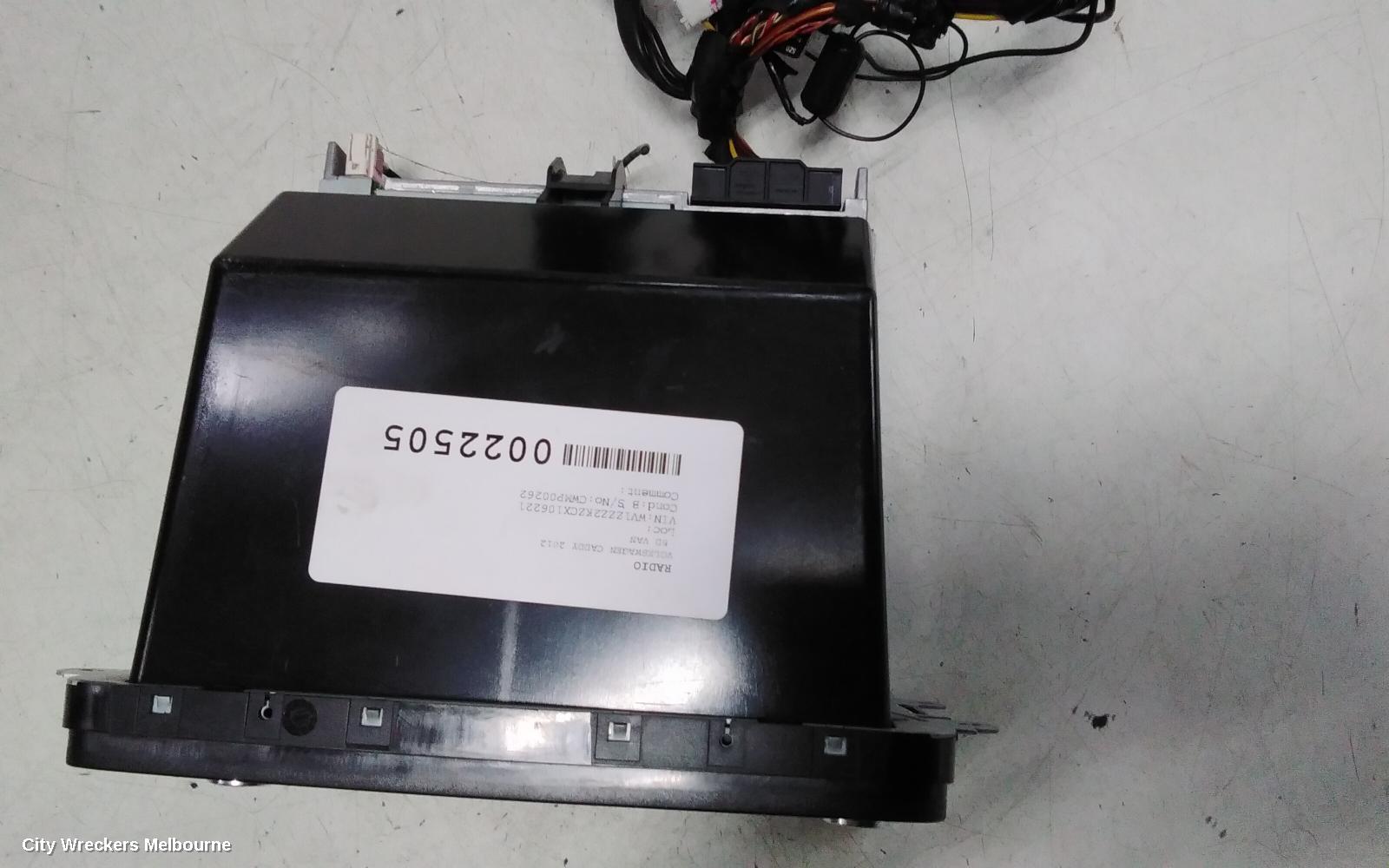 VOLKSWAGEN CADDY RADIO/CD/DVD/SAT/TV, CD PLAYER (RCD210), 2K, 08/2010 - 06/2015