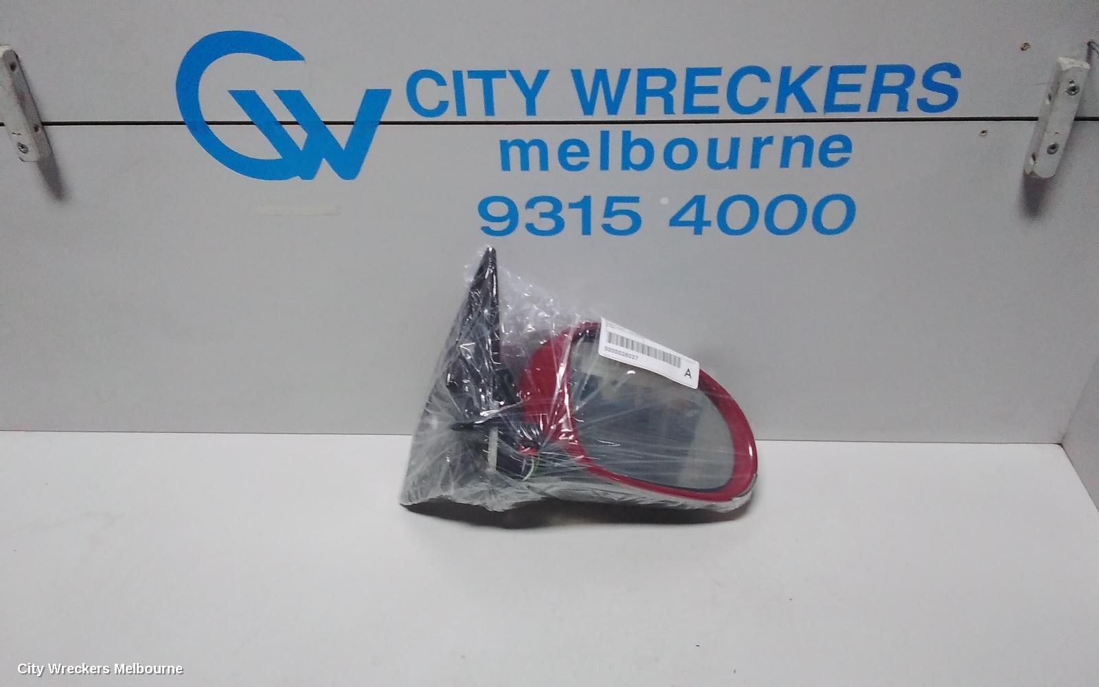 VOLKSWAGEN EOS RIGHT DOOR MIRROR, 1F, COLOUR CODED, 02/2007 - 05/2008