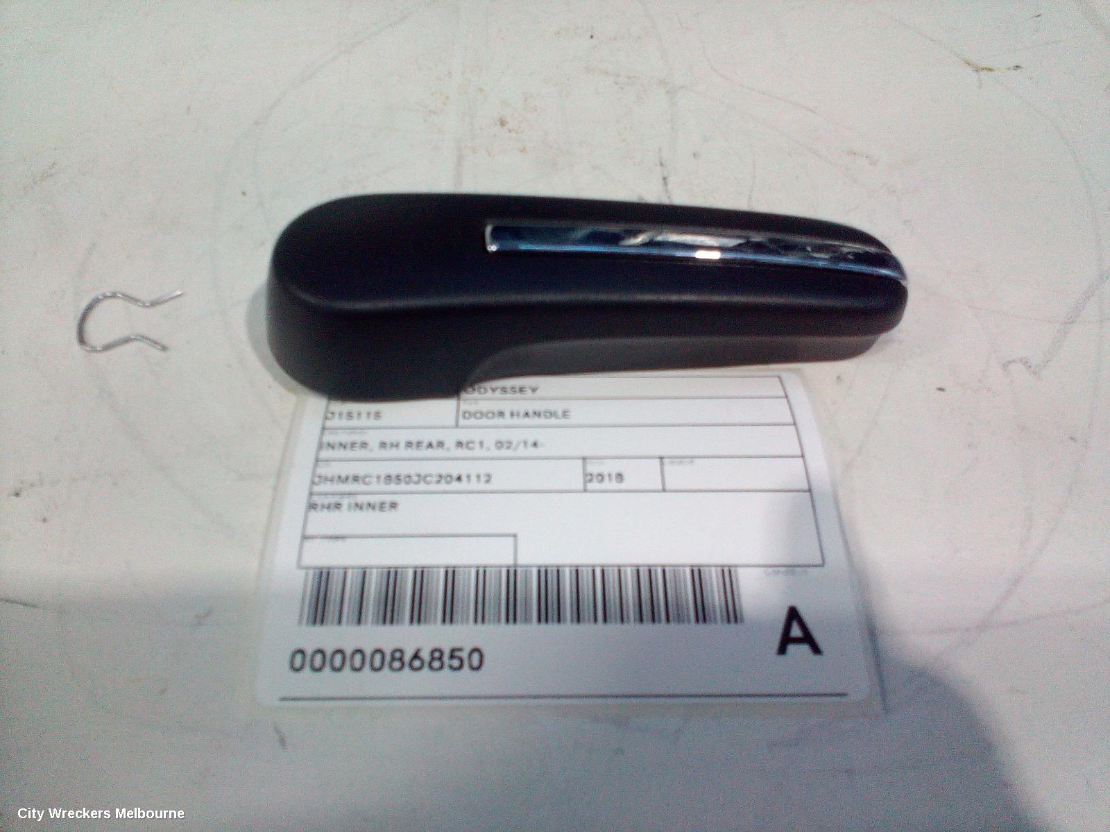 HONDA ODYSSEY DOOR HANDLE, INNER, RH REAR, RC1, 02/2014 ONWARDS