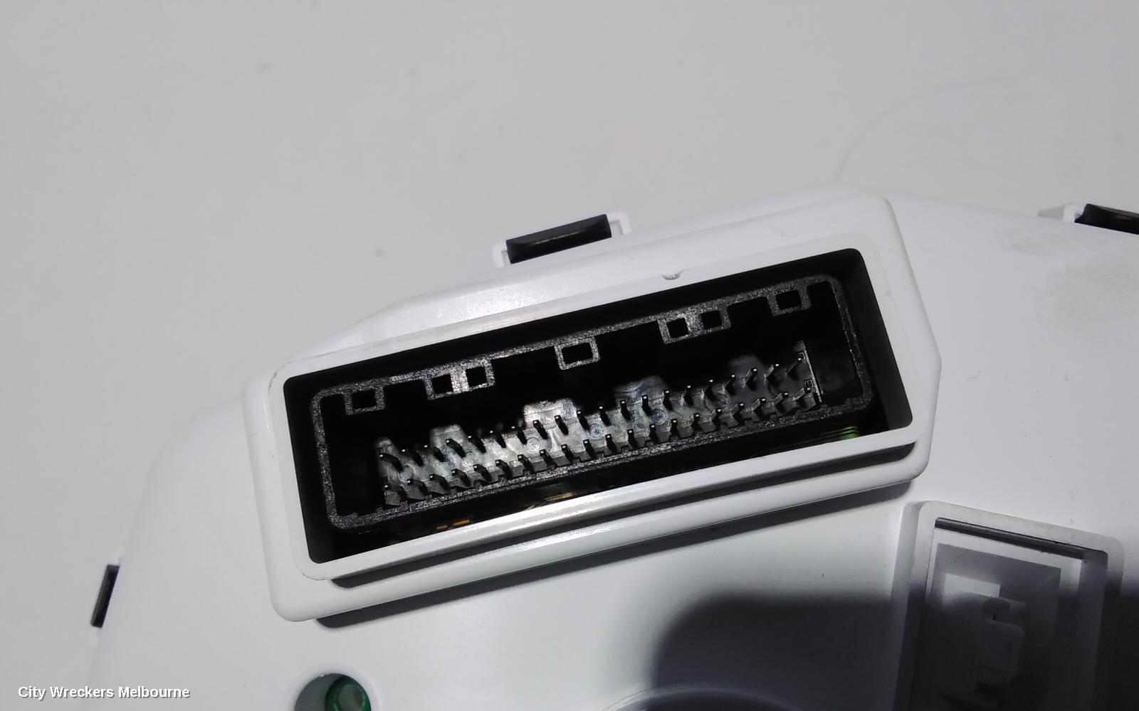 SUBARU FORESTER INSTRUMENT CLUSTER, INSTRUMENT CLUSTER, PETROL, AUTO T/M, SK, 08/2018 - 10/2020