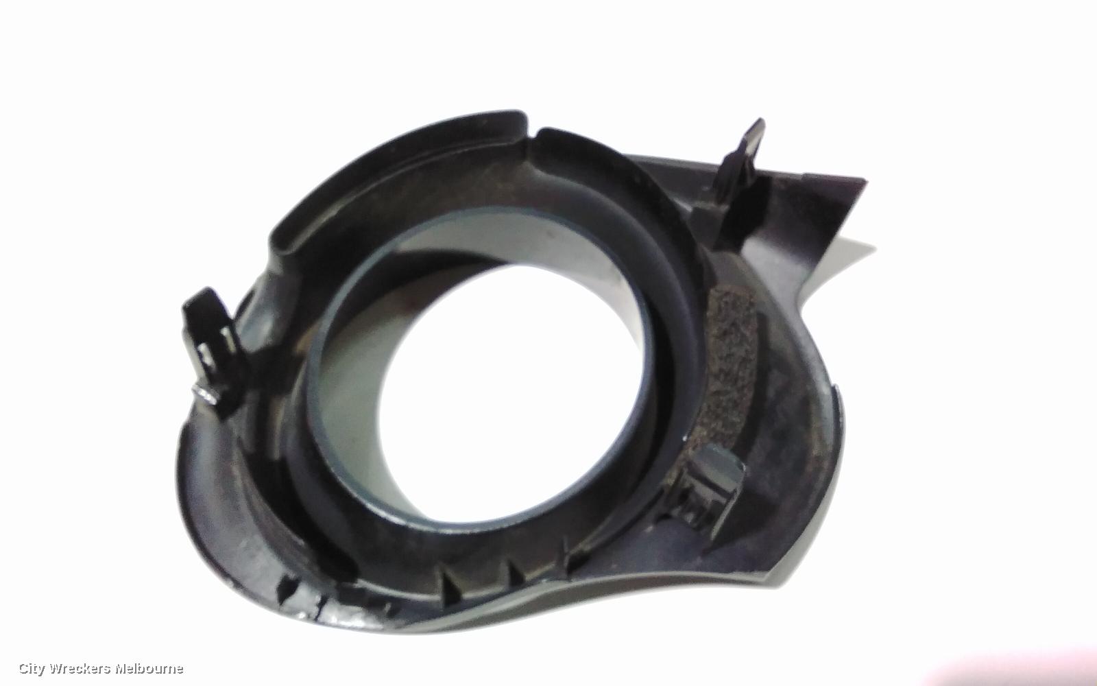 TOYOTA PRIUS LEFT INDICATOR/FOG/SIDE, NHP10R, PRIUS C, FOGLAMP SURROUND, 02/2015 - 07/2017