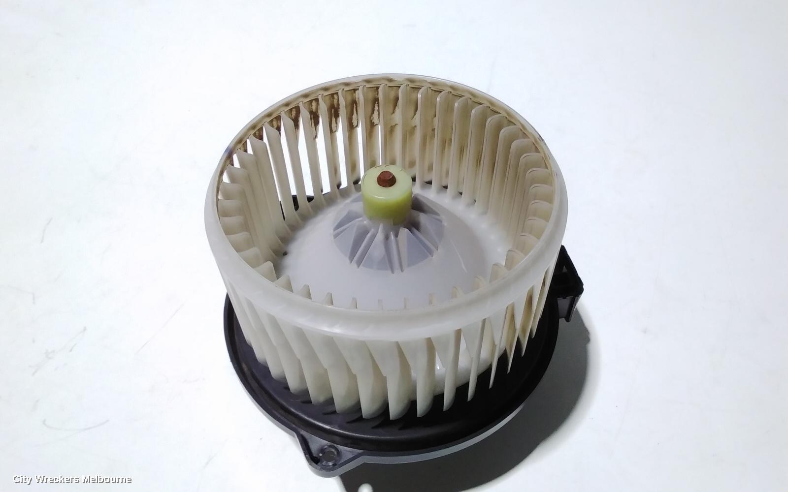 SUBARU OUTBACK HEATER FAN MOTOR, 6TH GEN, WIDE 2 PIN PLUG TYPE, P/N 2727005280, 08/2014 - 12/2020