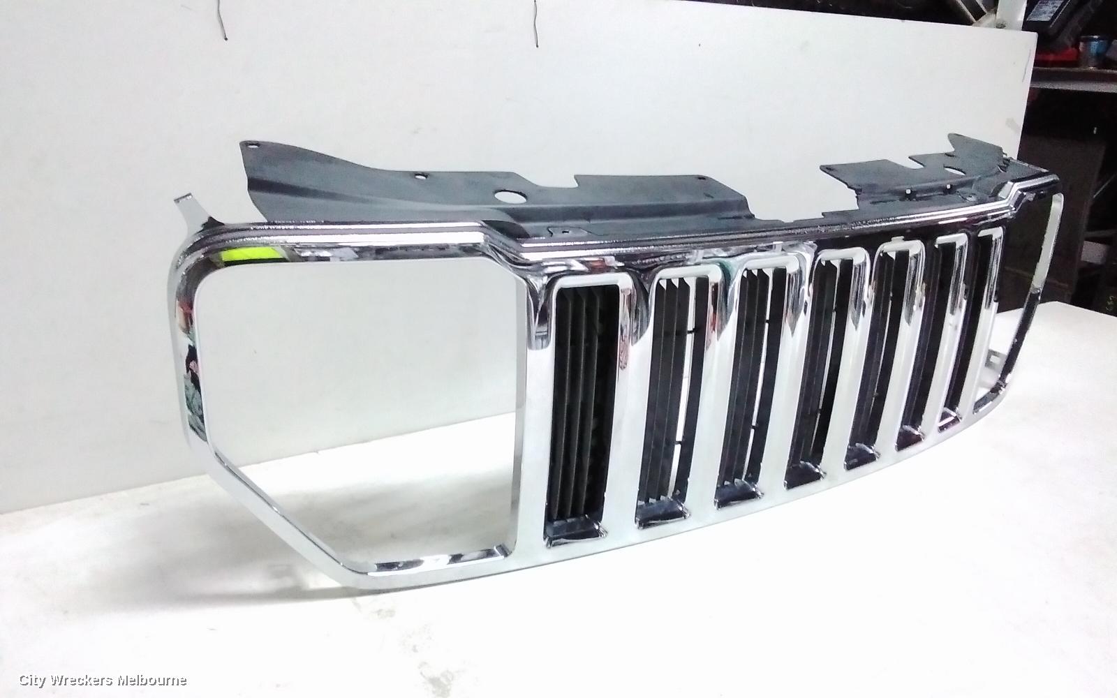 JEEP CHEROKEE GRILLE, KK, CHROME, 11/2007 - 10/2012