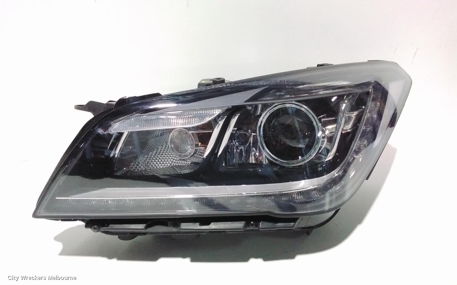 HYUNDAI GENESIS LEFT HEADLAMP, DH, 11/2014 - 01/2018