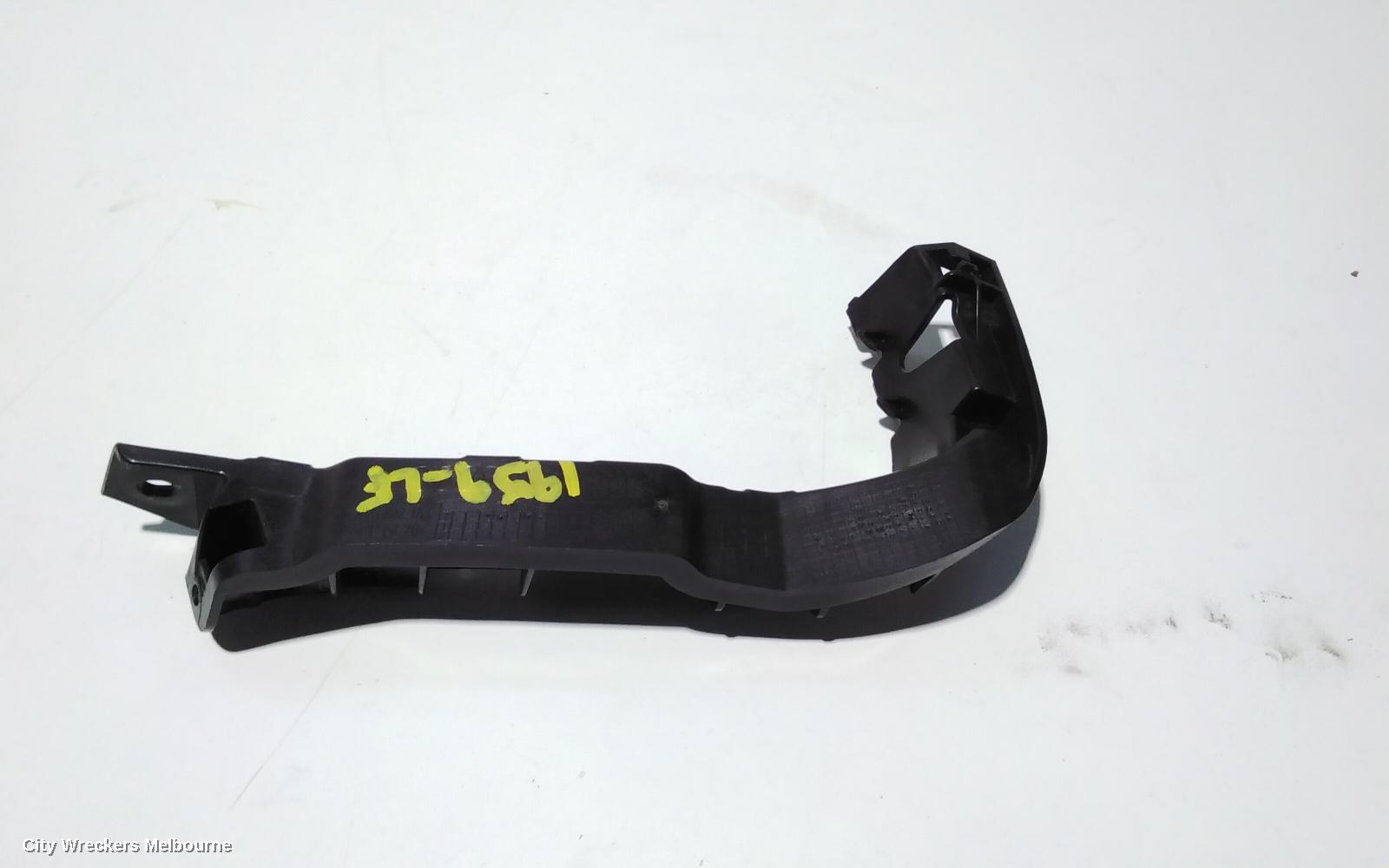 AUDI A3, 8V, 03/2013 - 10/2020, LHF BAR SLIDER: 86926