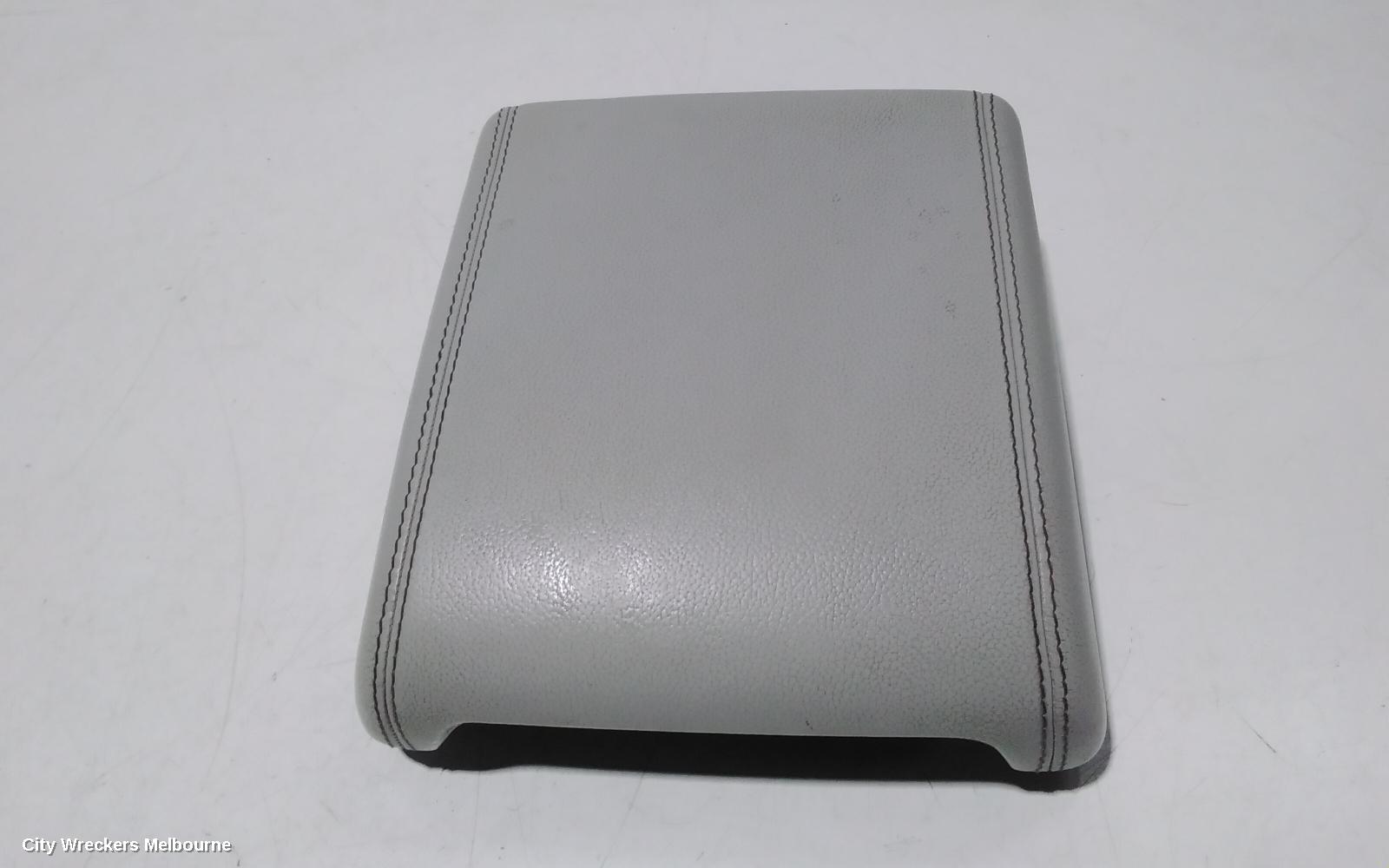 LAND ROVER DISCOVERY SPORT CONSOLE, L550, 01/2015 ONWARDS