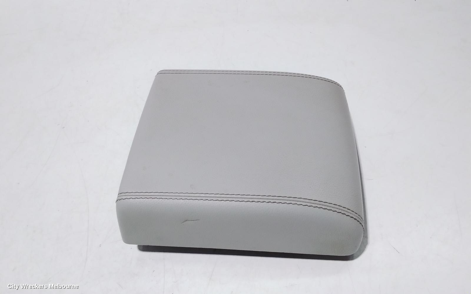 LAND ROVER DISCOVERY SPORT CONSOLE, L550, 01/2015 ONWARDS