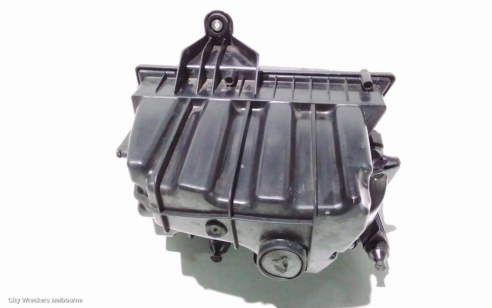 LAND ROVER DISCOVERY SPORT AIR CLEANER/BOX, AIR CLEANER, L550, 2.2, DIESEL, 01/2015 - 06/2016