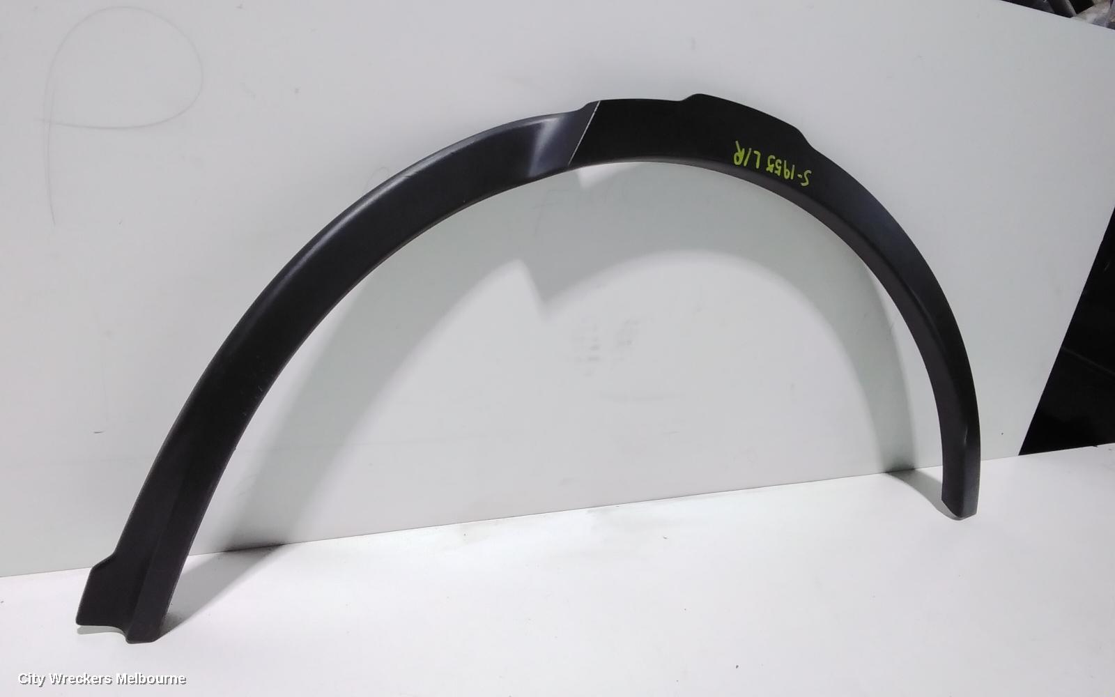 LAND ROVER DISCOVERY SPORT WHEEL ARCH FLARE, L550, LH REAR, BLACK, 01/2015 ONWARDS