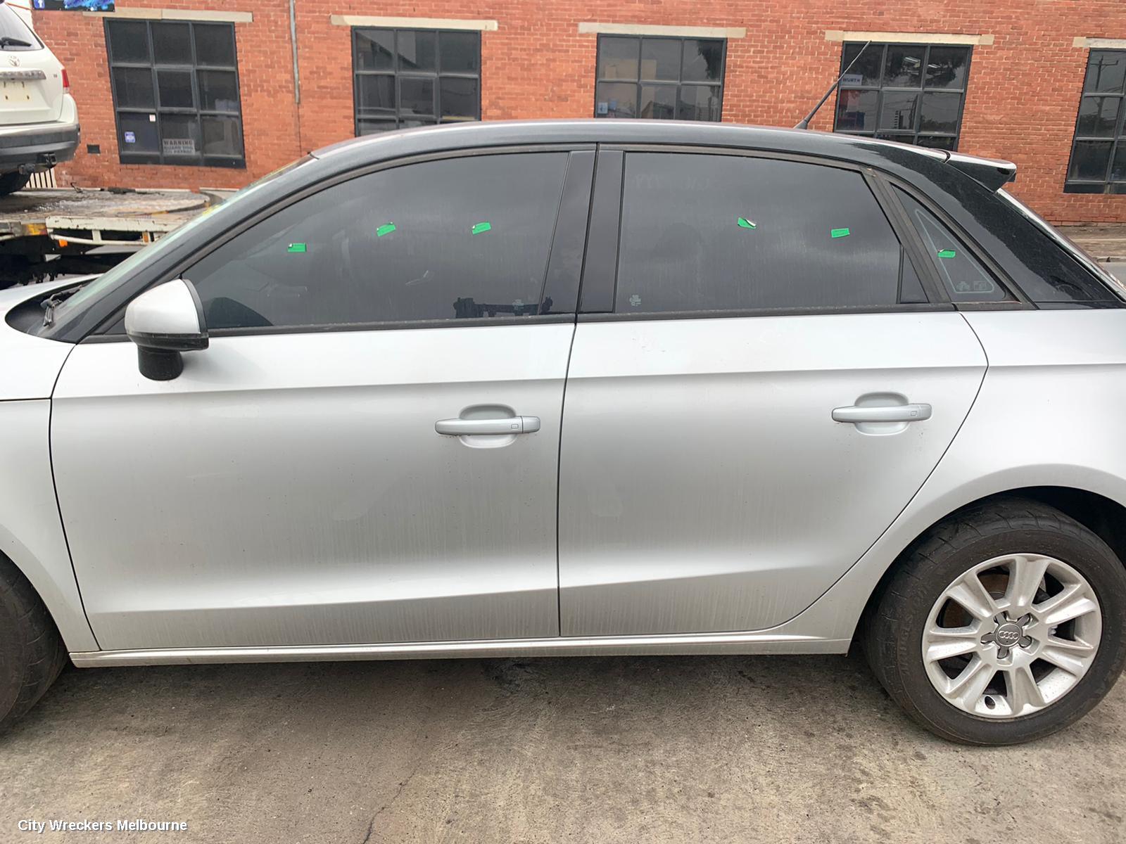 AUDI A1 OVERFLOW BOTTLE, 8X, 12/2010 - 10/2018