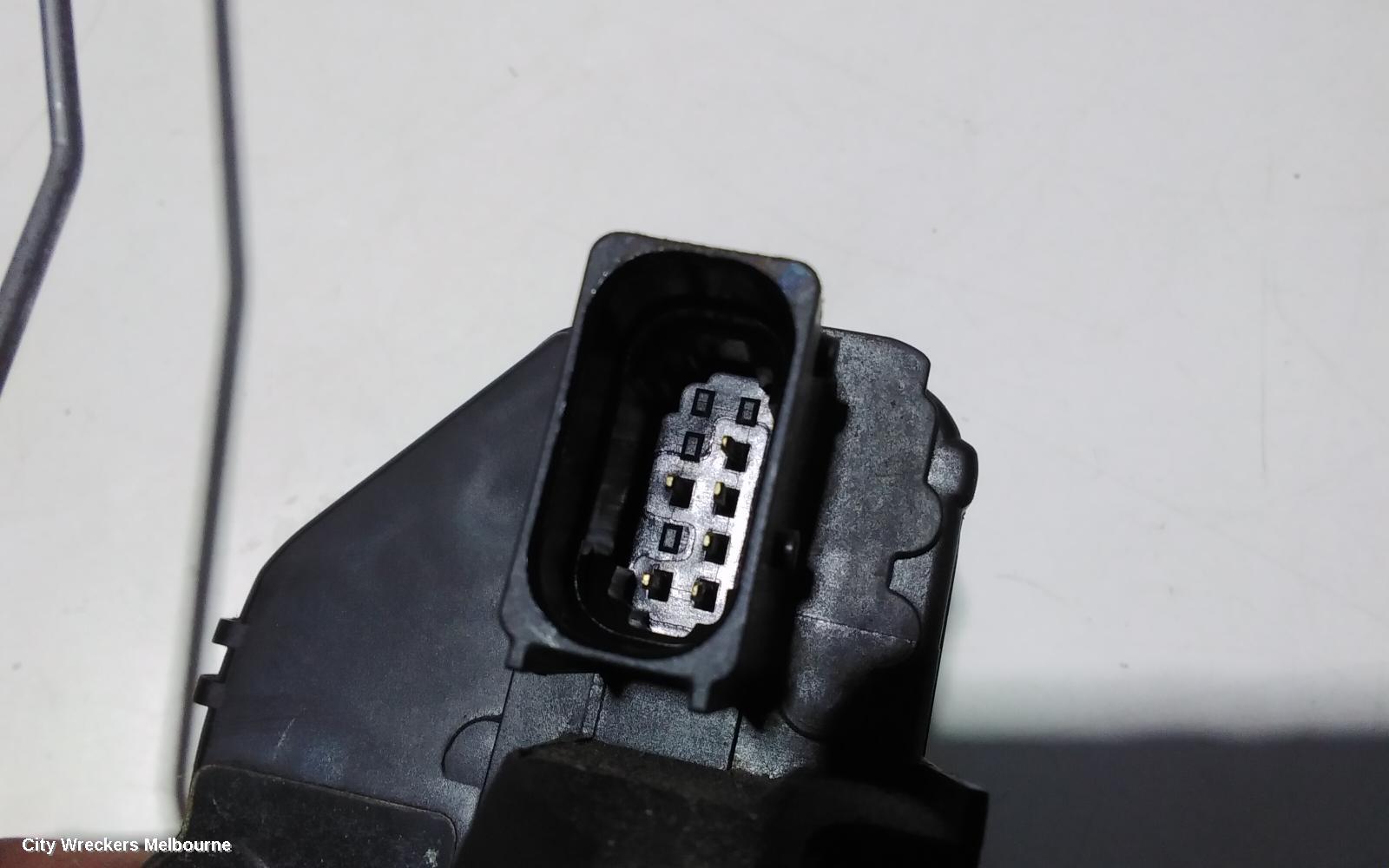 HOLDEN BARINA DOOR/BOOT/GATE LOCK, RIGHT FRONT DOOR LOCK, TM, 11/2011 - 12/2018