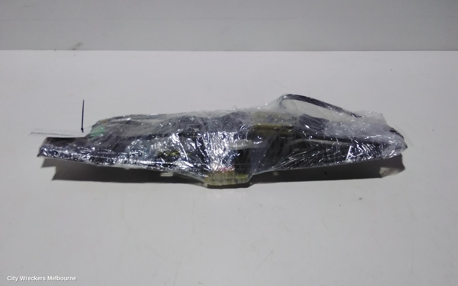 LAND ROVER DISCOVERY SPORT LEFT FRONT WINDOW REG/MOTOR, L550, 01/2015 ONWARDS