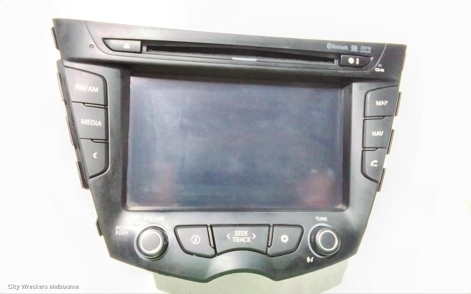 HYUNDAI VELOSTER RADIO/CD/DVD/SAT/TV, TOUCHSCREEN, GPS/NAVIGATION/BLUETOOTH/MP3/AUX W/ CD PLAYER, FS, 10/2011 - 02/2018