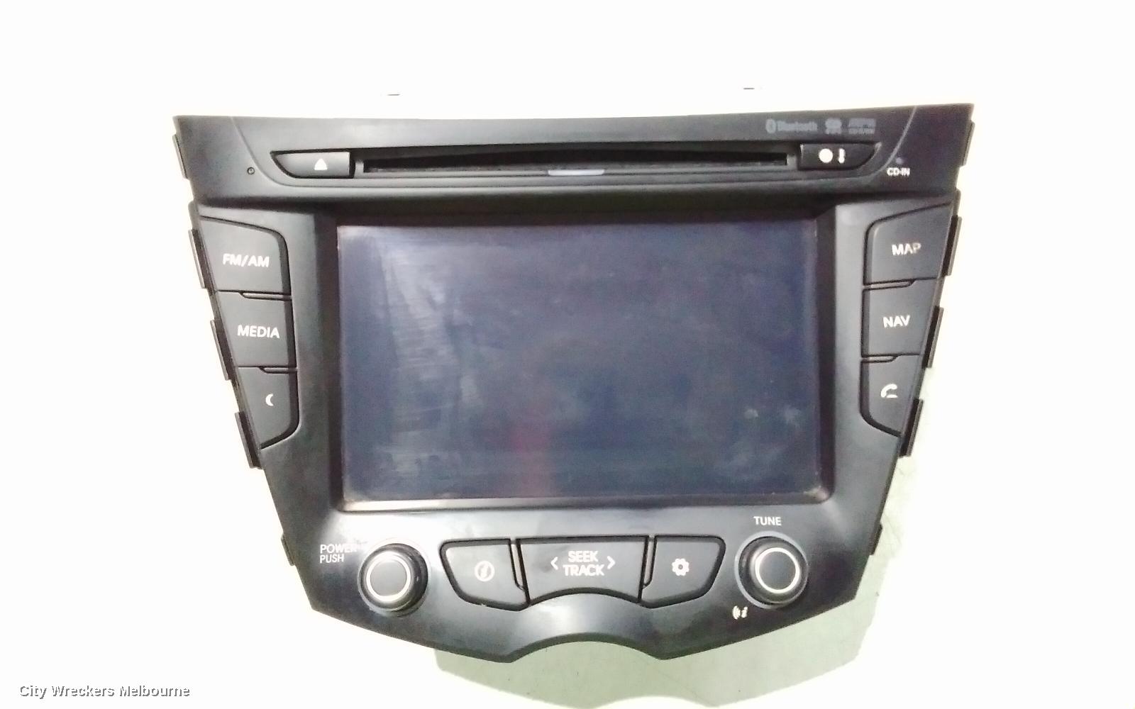 HYUNDAI VELOSTER RADIO/CD/DVD/SAT/TV, TOUCHSCREEN, GPS/NAVIGATION/BLUETOOTH/MP3/AUX W/ CD PLAYER, FS, 10/2011 - 02/2018