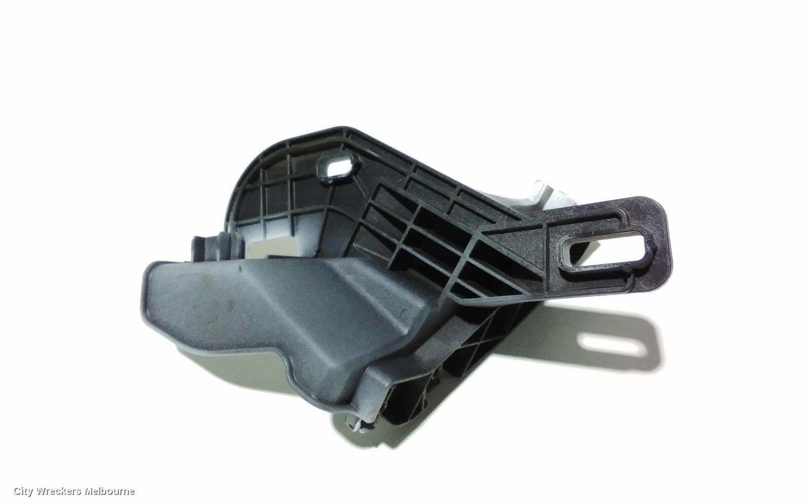 LAND ROVER RANGEROVER EVOQUE, L538, 11/2011 - 01/2019, BJ32-16A143-AA   LEFT MOUNTING BRACKET: 87059