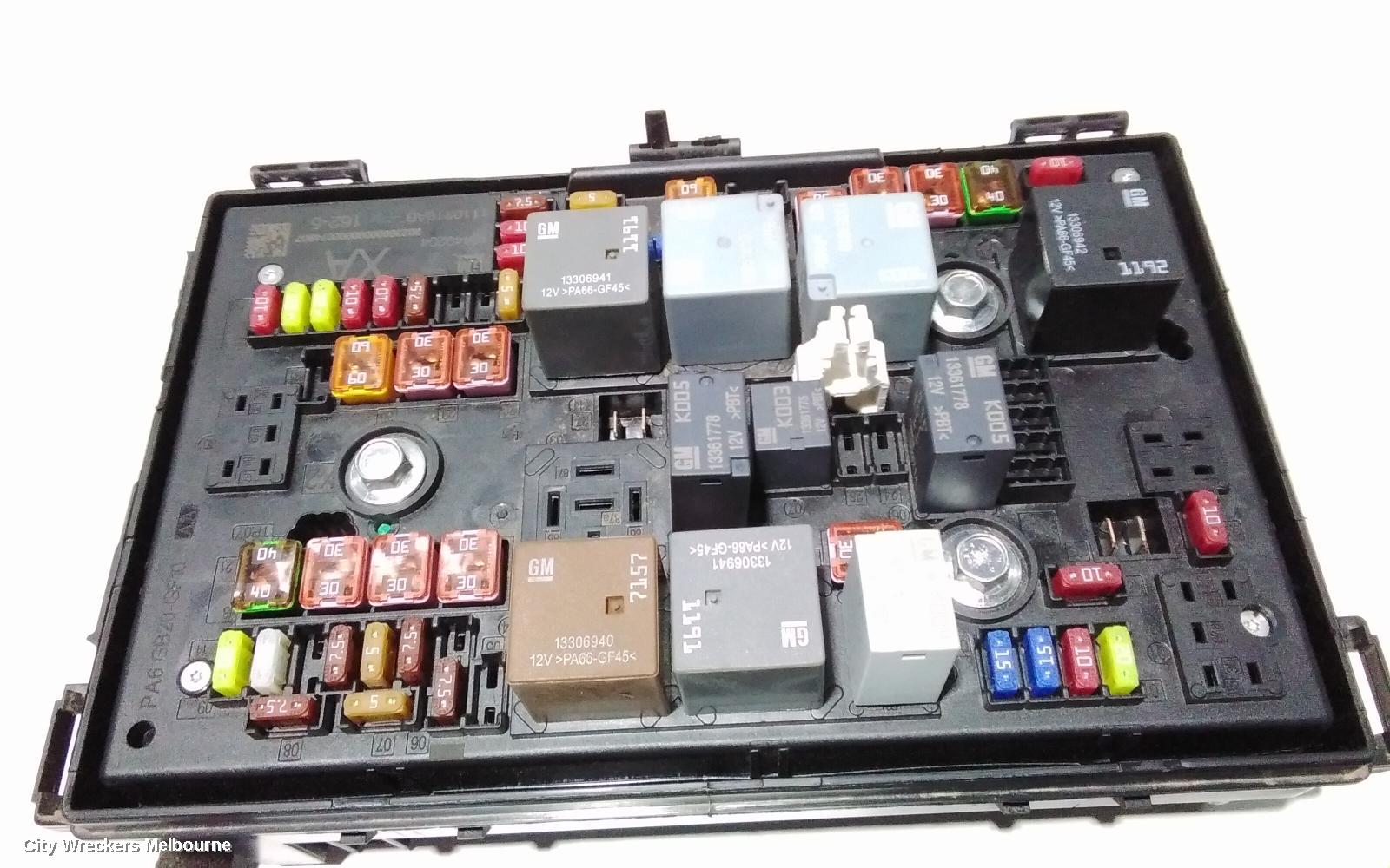 HOLDEN ASTRA FUSE BOX, PJ, GTC, 12/2014 - 01/2017