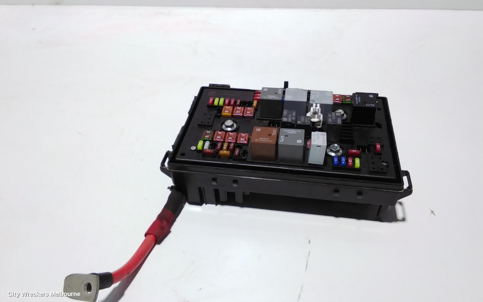 HOLDEN ASTRA FUSE BOX, PJ, GTC, 12/2014 - 01/2017