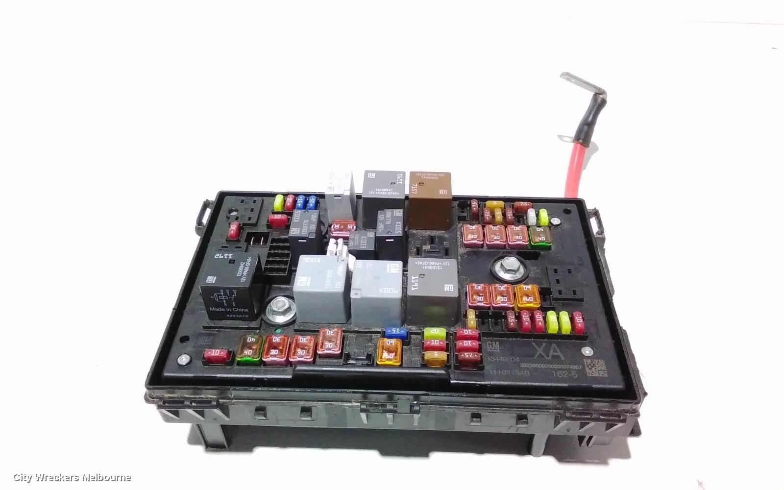 HOLDEN ASTRA FUSE BOX, PJ, GTC, 12/2014 - 01/2017