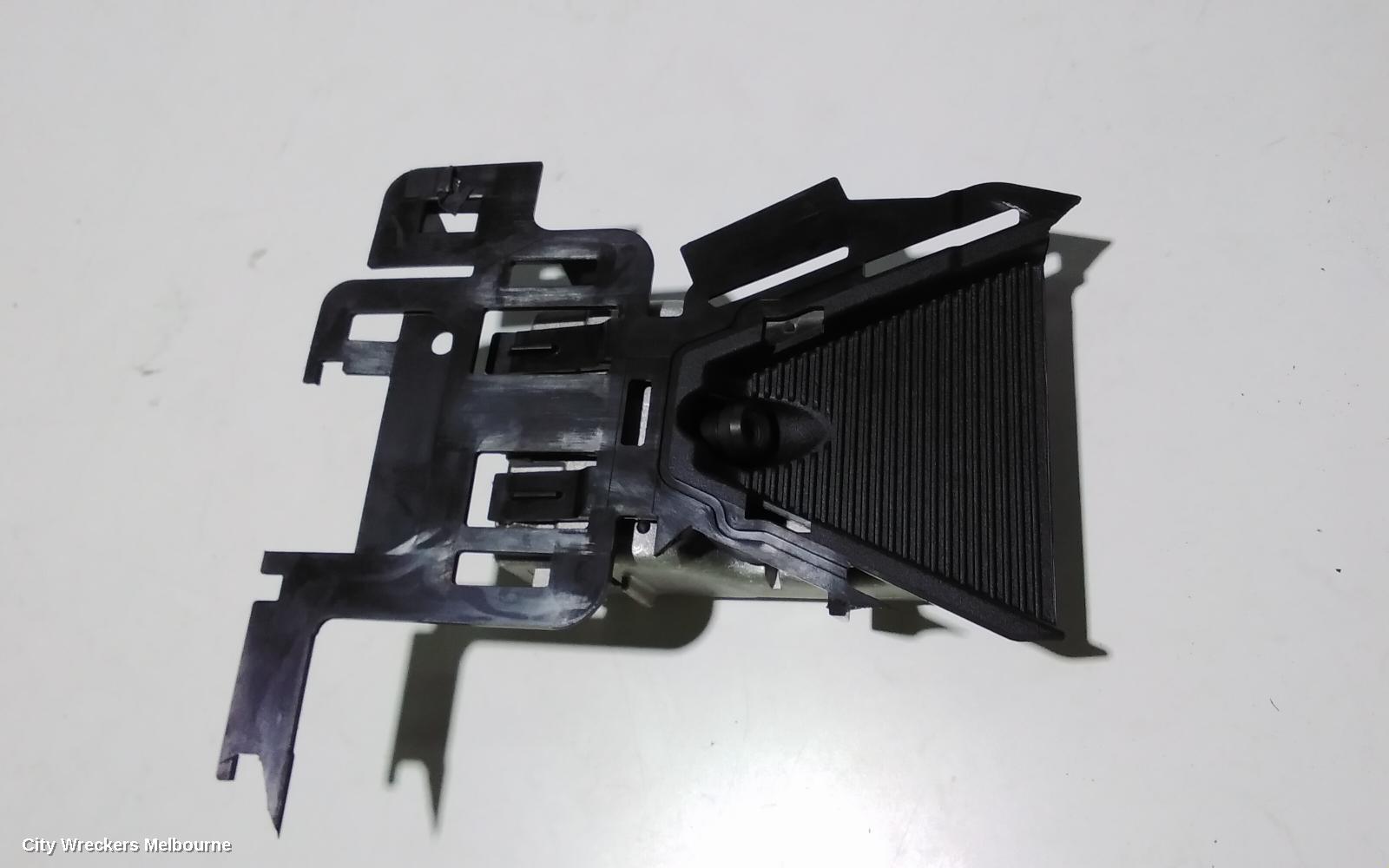 MAZDA CX3 REVERSE CAMERA, FRONT CAMERA ASSEMBLY, DK, 03/2015 ONWARDS